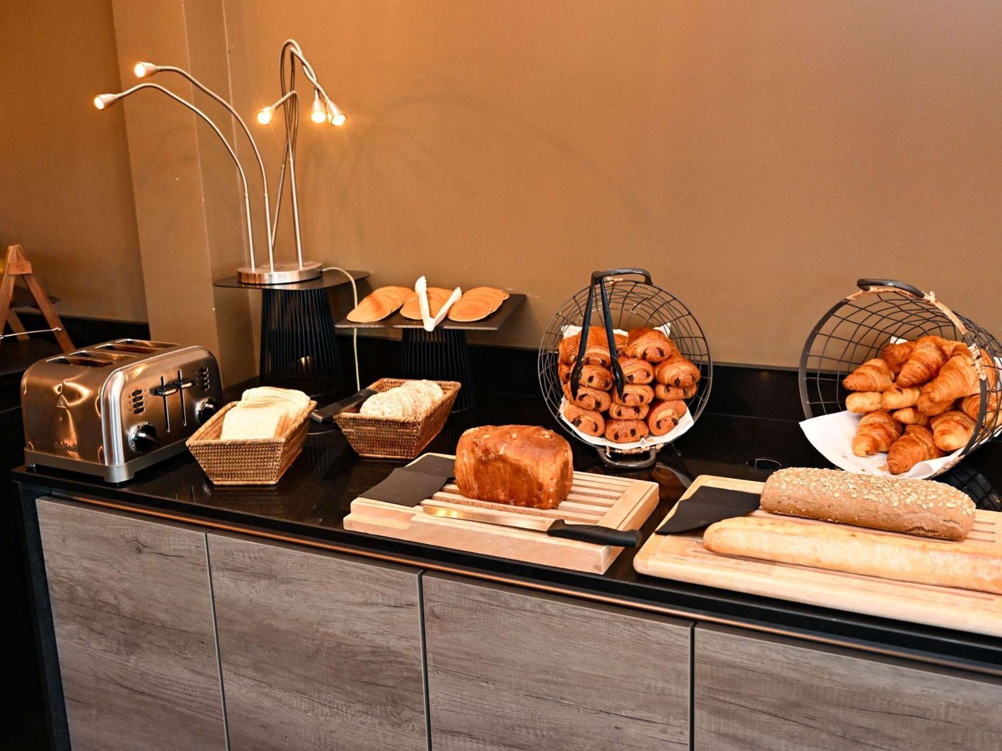 Mercure Brignoles Golf De Barbaroux & Spa Luaran gambar