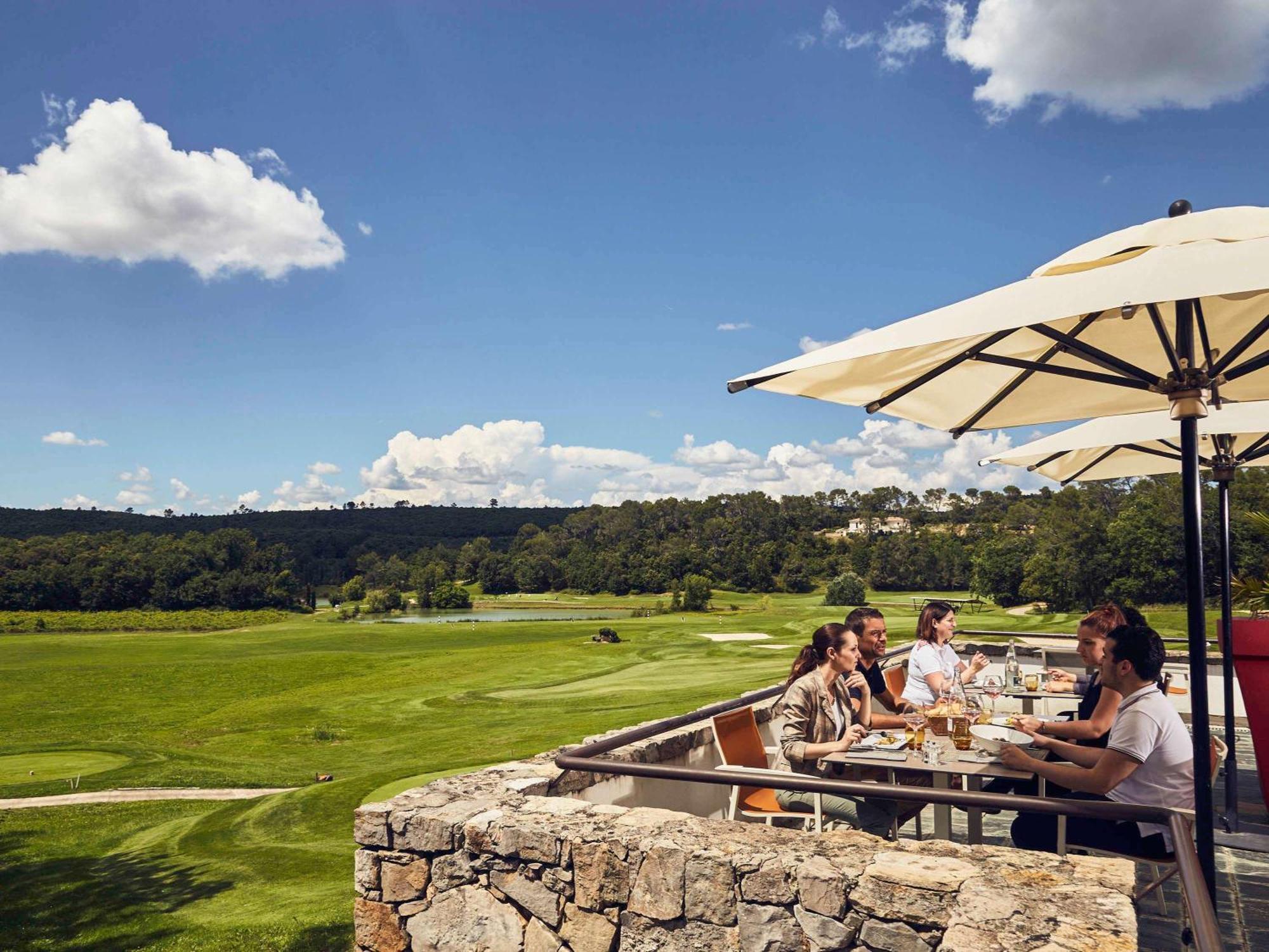 Mercure Brignoles Golf De Barbaroux & Spa Luaran gambar