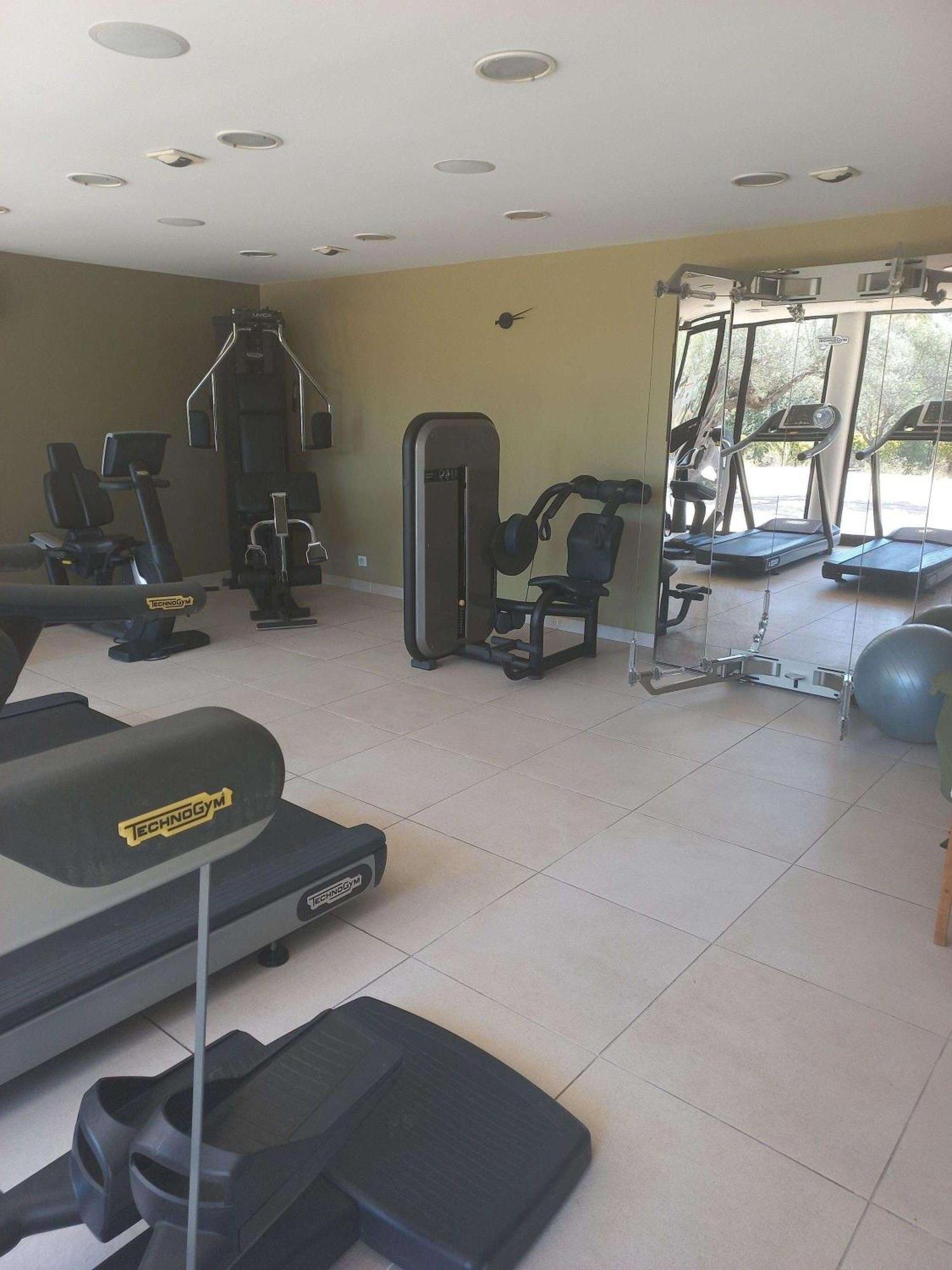 Mercure Brignoles Golf De Barbaroux & Spa Luaran gambar